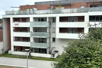 RARE sur Bayonne - Dans résidence de 2016, étage élevé pour ce type 3 de 62 m² habitable + belle terrasse + parking en sous-sol couvert