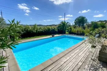 Mouguerre sur la hauteur - Belle Californienne des années 2008 de 147 m² habitable, 3 chambres + appartement séparé de 25 m² sur 1170 m² de terrain + piscine