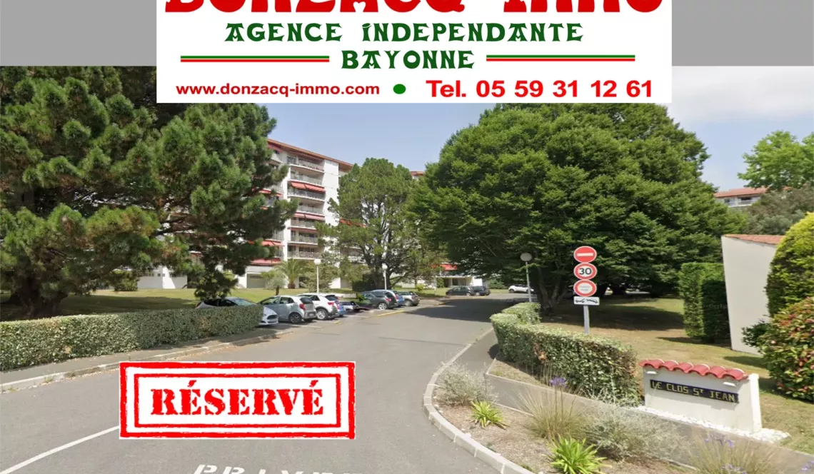 Anglet - Emplacement recherché et en étage élevé pour ce type 3 de 71 m² habitable, terrasse et balcon + cave + place de parking possible