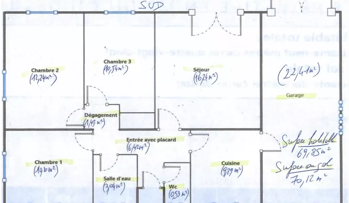 Exclusivité sur Bidache sur la hauteur au calme - Maison à rénover dans son ensemble vendue louée de 70 m² habitable sur parcelle de 1548 m² + garage 