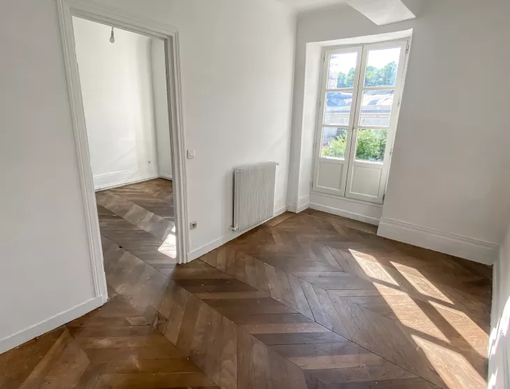 Bayonne à deux pas du centre ville - Type 2/3 de 52 m² habitable avec cachet et authenticité, vue dégagée et potentiel d’aménagement