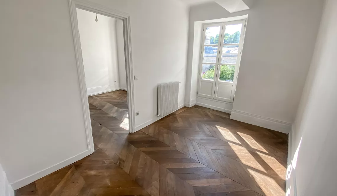 Bayonne à deux pas du centre ville - Type 2/3 de 52 m² habitable avec cachet et authenticité, vue dégagée et potentiel d’aménagement