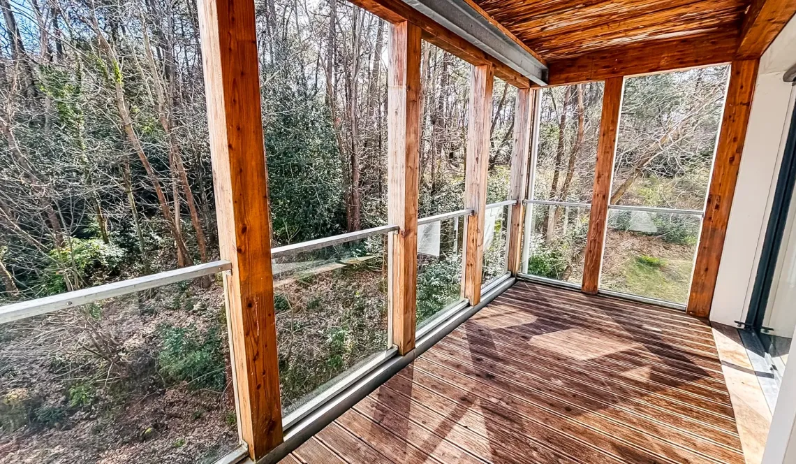 Rare sur Anglet, au calme - Dans résidence de 2016, type 2 de 46 m² habitable, belle pièce de vie sur jolie terrasse de 9 m² + place de parking en sous-sol