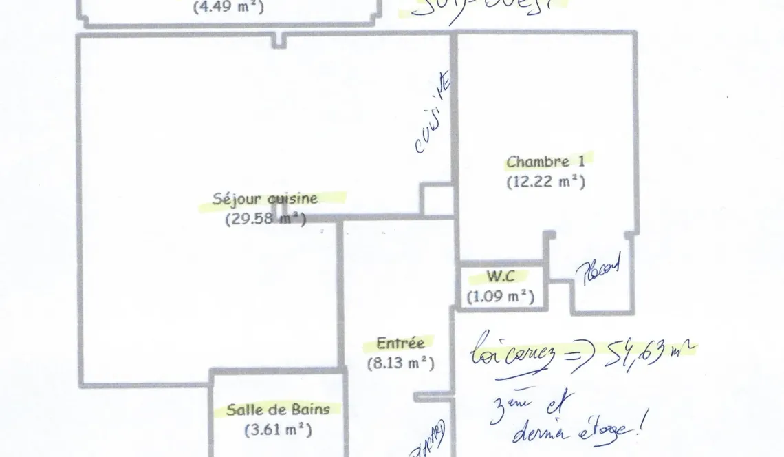 Nouveauté à Anglet - Au dernier étage sans ascenseur, spacieux type 2 de 55 m² habitable à l’état brut + balcon filant + cave + place de parking