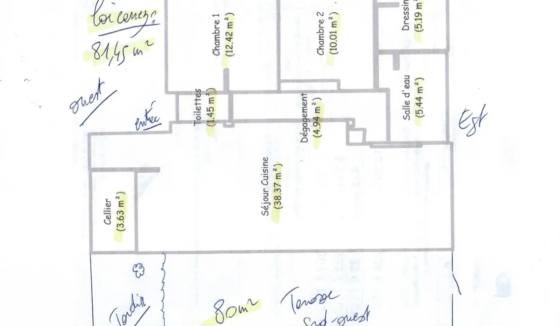 Au bourg de Villefranque - Atypique type 3 de 82 m² habitable et son extérieur/terrasse de 80 m² plein sud, pièce de vie/cuisine US de 38 m², 2 parkings 