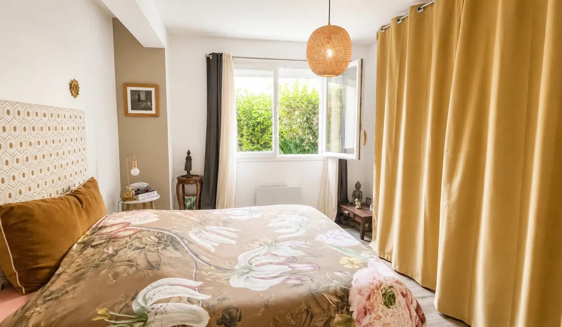 Bayonne Marracq- Adorable et grand type 2 de 60 m² habitable à l’abri des regards avec son grand +: jardin privatif de 50 m². Cave et parking aisé!