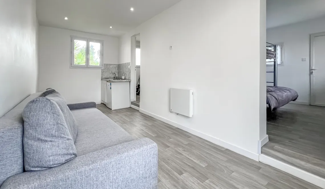 Haut Boucau - Type 2 de 31 m² habitable dans un petit ensemble sur 541 m² de terrain