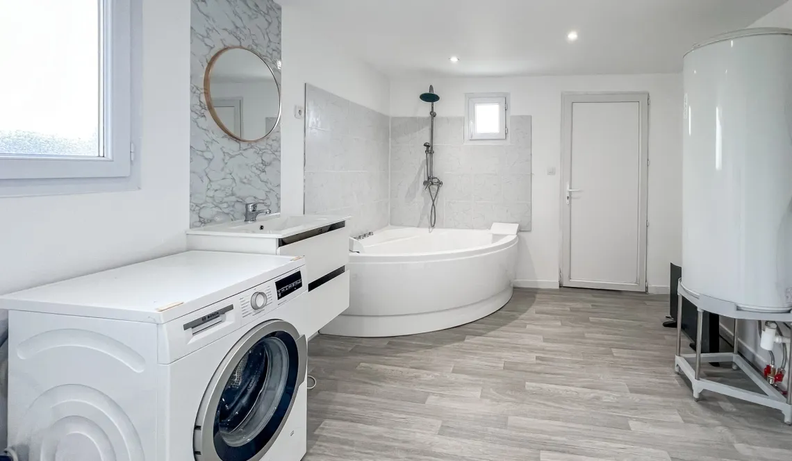 Haut Boucau - Type 2 de 31 m² habitable dans un petit ensemble sur 541 m² de terrain