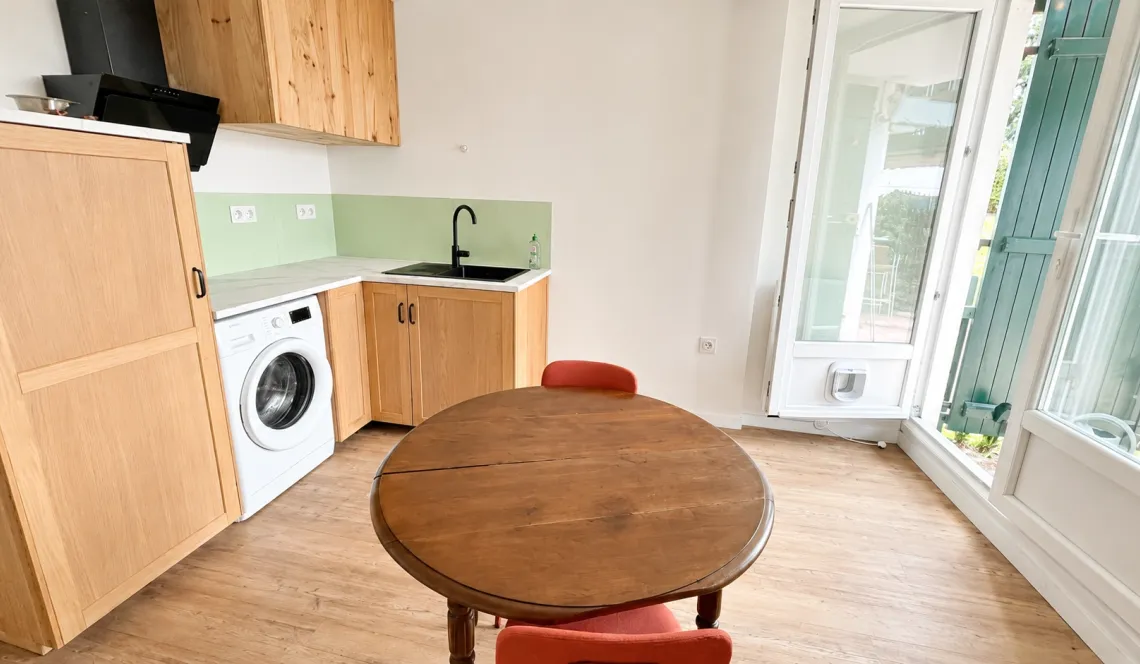 RARE sur Bidart - Type 2 de 28 m² habitable et sa terrasse et jardin privatif, vue splendide sur les montagnes