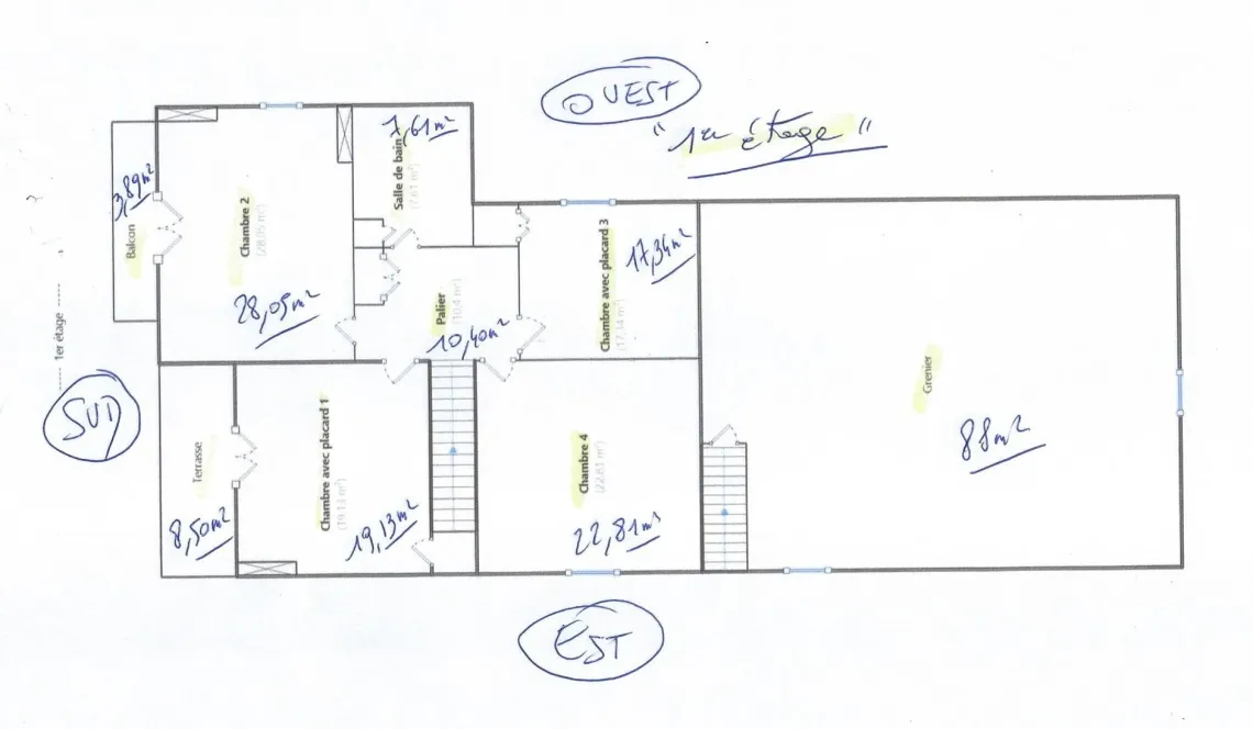 RARE sur Bassussarry - Propriété d’Exception de 260 m² habitable en deux parties, 172 m² d’un côté et 88 m² de l’autre, garage au milieu sur 3239 m² de terrain 