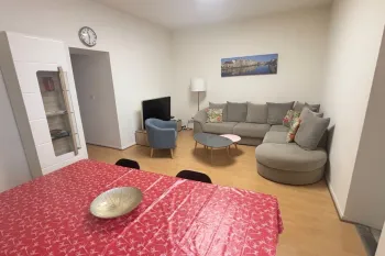 A vendre Bayonne-Joli T3 de 54 m² habitable dans le quartier recherché de Saint Esprit avec un spacieux séjour et 2 chambres avec placards