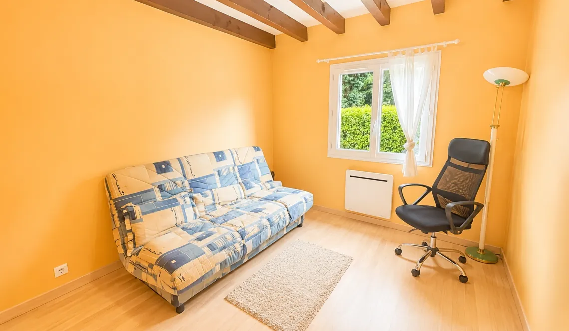 A deux pas du centre d’Anglet - Maison traditionnelle des années 1984 de 139 m² habitable, 4 chambres dont deux en rdc sur belle parcelle de 920 m²