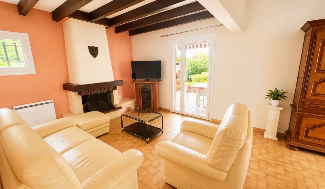A deux pas du centre d’Anglet - Maison traditionnelle des années 1984 de 139 m² habitable, 4 chambres dont deux en rdc sur belle parcelle de 920 m²