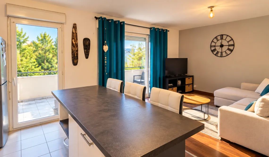 Saisontan Bayonne- Spacieux T2 de 47 m² avec un belle terrasse plein est de 12 m² et garage en sous-sol
