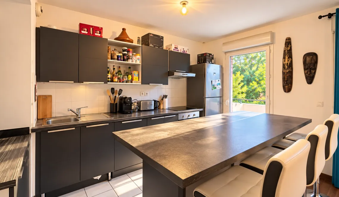 Saisontan Bayonne- Spacieux T2 de 47 m² avec un belle terrasse plein est de 12 m² et garage en sous-sol