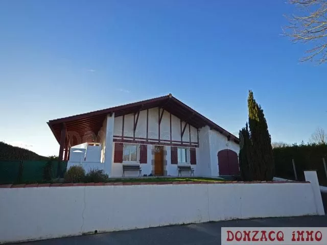 VENTE - MAISON/VILLA - ((64) Pyrénées Atlantiques - Côte Basque