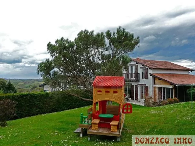 Vente en Exclusivité - VILLA - Mouguerre - Pays Basque