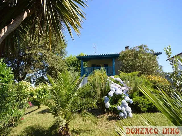 Vente en Exclusivité - VILLA - Mouguerre - (64) Pyrénées Atlantiques - Pays Basque