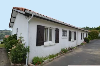 Villa 5 pièces de plain pied de 100 m² habitable - Mouguerre - Pays Basque