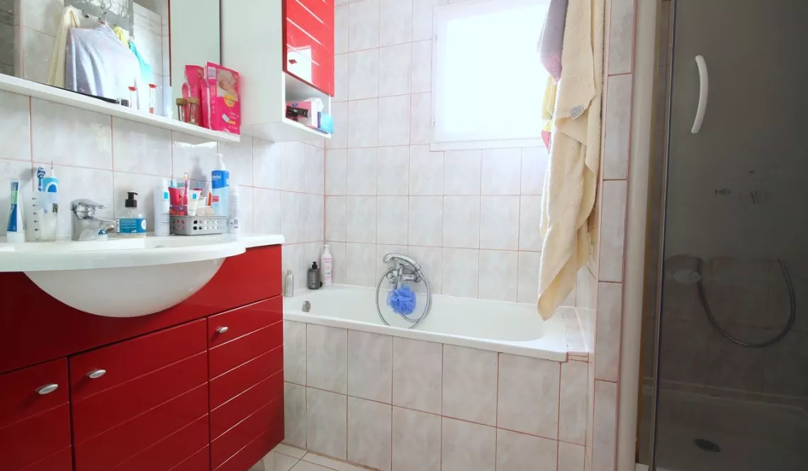 Exclusivité Bayonne St Esprit place d’Albret T4 de 88 m² habitable plein sud