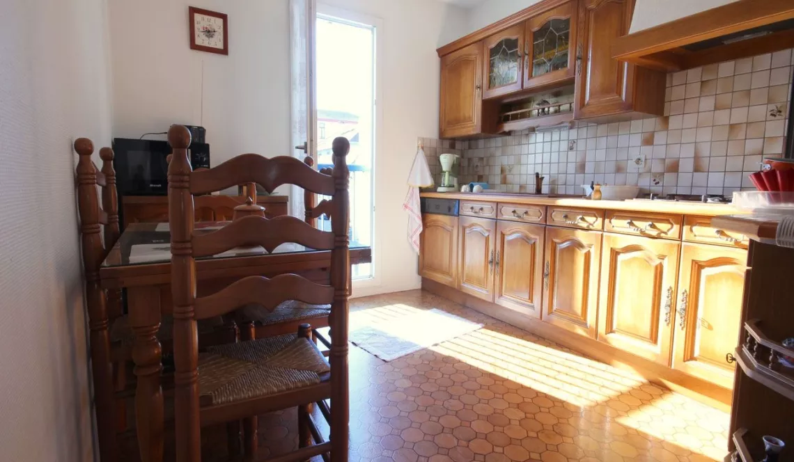 Appartement type 4 de 85 m² habitable traversant - Bayonne St Esprit
