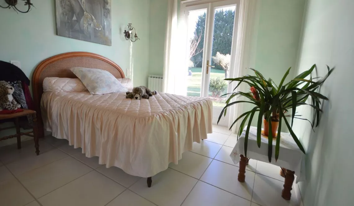Villa de 105 m² habitable de 1995 sur 3000 m² de terrain - 20 mn de Bayonne - Pays basque