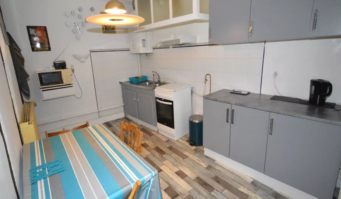 RARE sur Bayonne Immeuble 4 chambres de 125 m² H + garage à 300 mètres de la Cathédrale