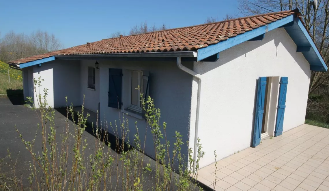 Saint Pierre d’Irube - Plain pied 3 chambres dans une impasse sur 1607 m² de terrain