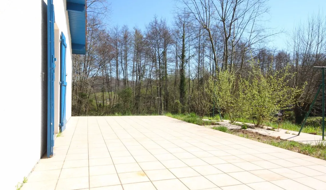 Saint Pierre d’Irube - Plain pied 3 chambres dans une impasse sur 1607 m² de terrain