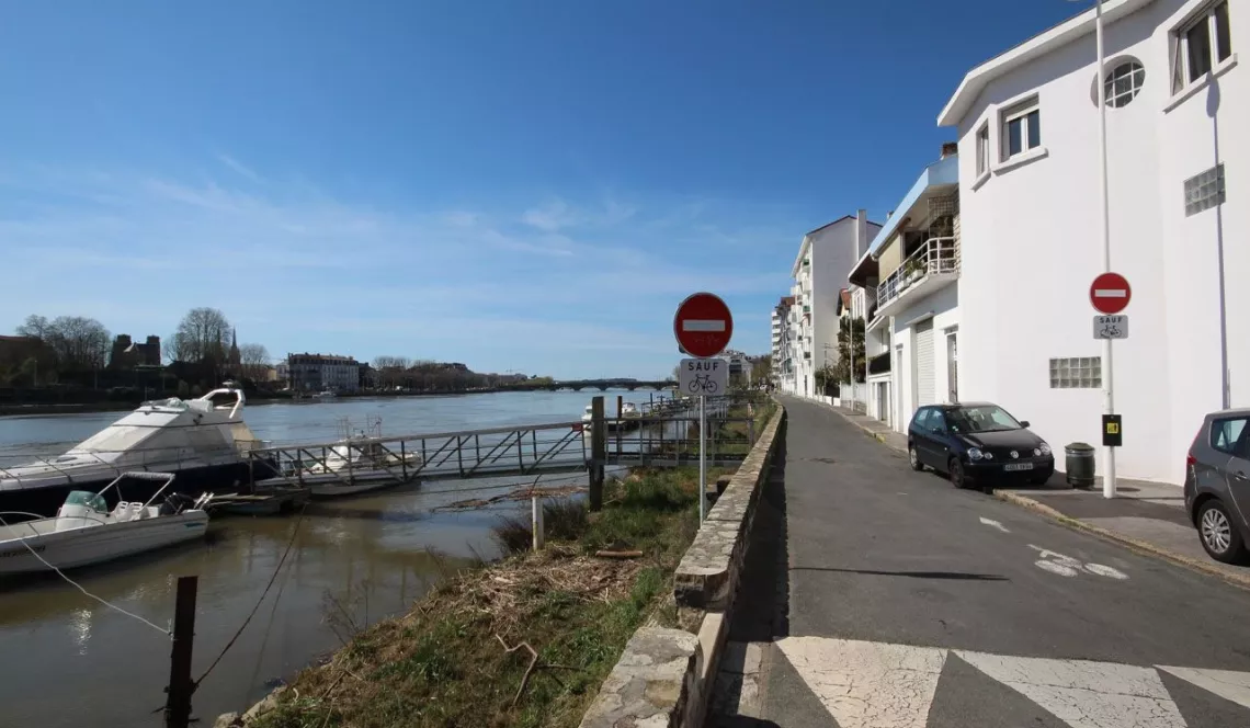 Exclusivité Bayonne Saint Esprit T3/4 de 95m² dans petite copropriété avec peu de charges !