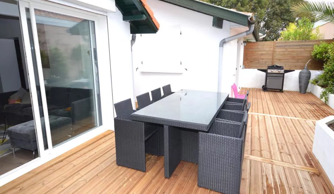 Haut Boucau limite Tarnos - Maison de ville de 85 m² H refaite avec terrasse sud