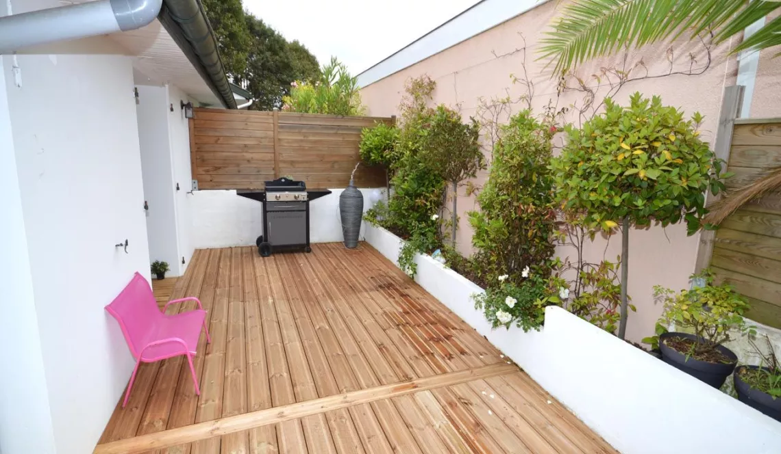 Haut Boucau limite Tarnos - Maison de ville de 85 m² H refaite avec terrasse sud