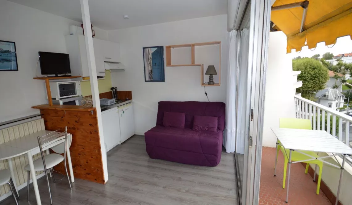 Biarritz St Charles - Vue dégagée pour ce studio de 18 m² habitable avec large balcon