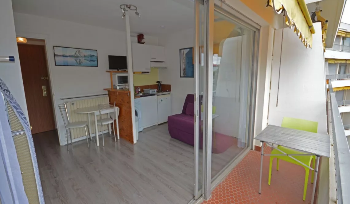 Biarritz St Charles - Vue dégagée pour ce studio de 18 m² habitable avec large balcon