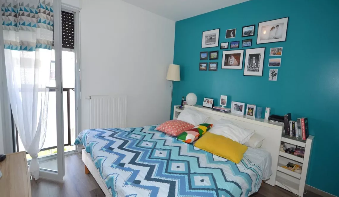 Bayonne - Lumineux type 4 de 79 m² H de 2015 avec terrasse, balcon, 2 parkings + cave