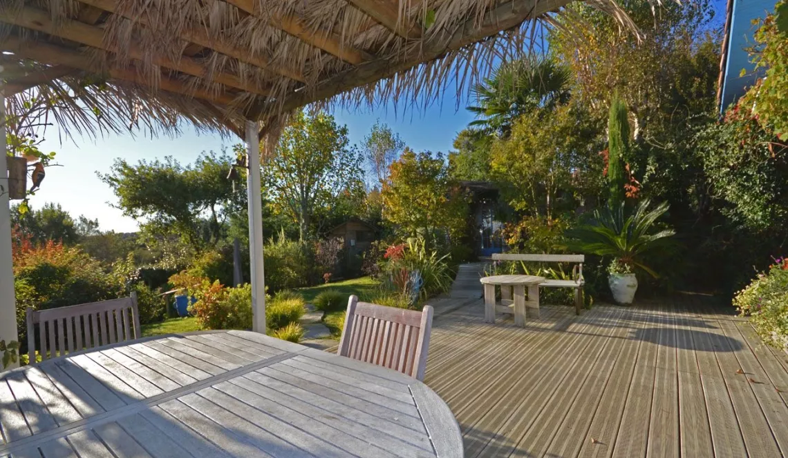 Exclu Mouguerre - Vue dégagée pour cette maison de 118 m² H sur 1240 m² de terrain