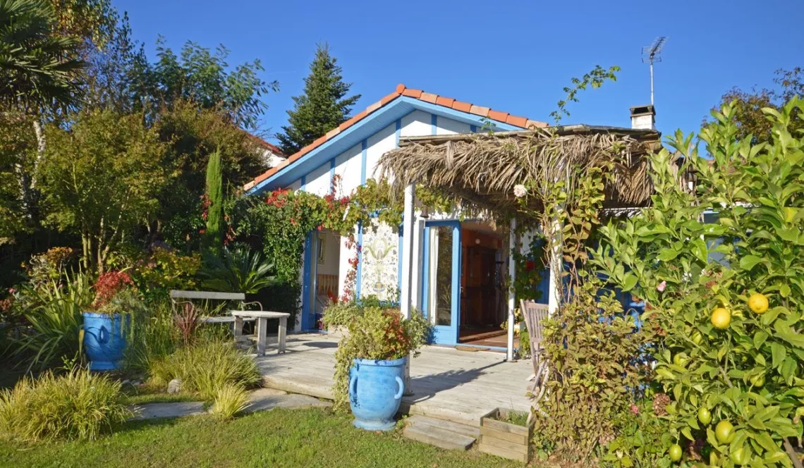 Exclu Mouguerre - Vue dégagée pour cette maison de 118 m² H sur 1240 m² de terrain