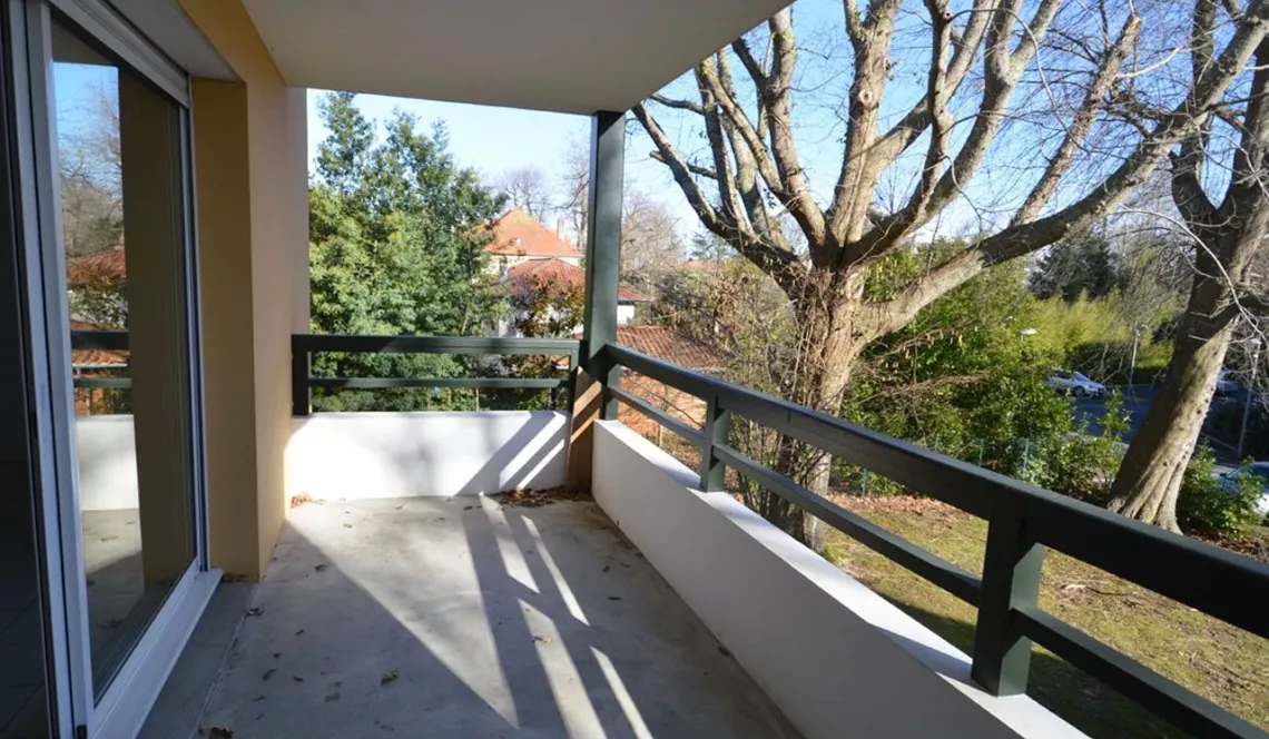 Exclusivité à Anglet Aritxague - Type 3 de 63 m² habitable + terrasse + cave + 2 parkings