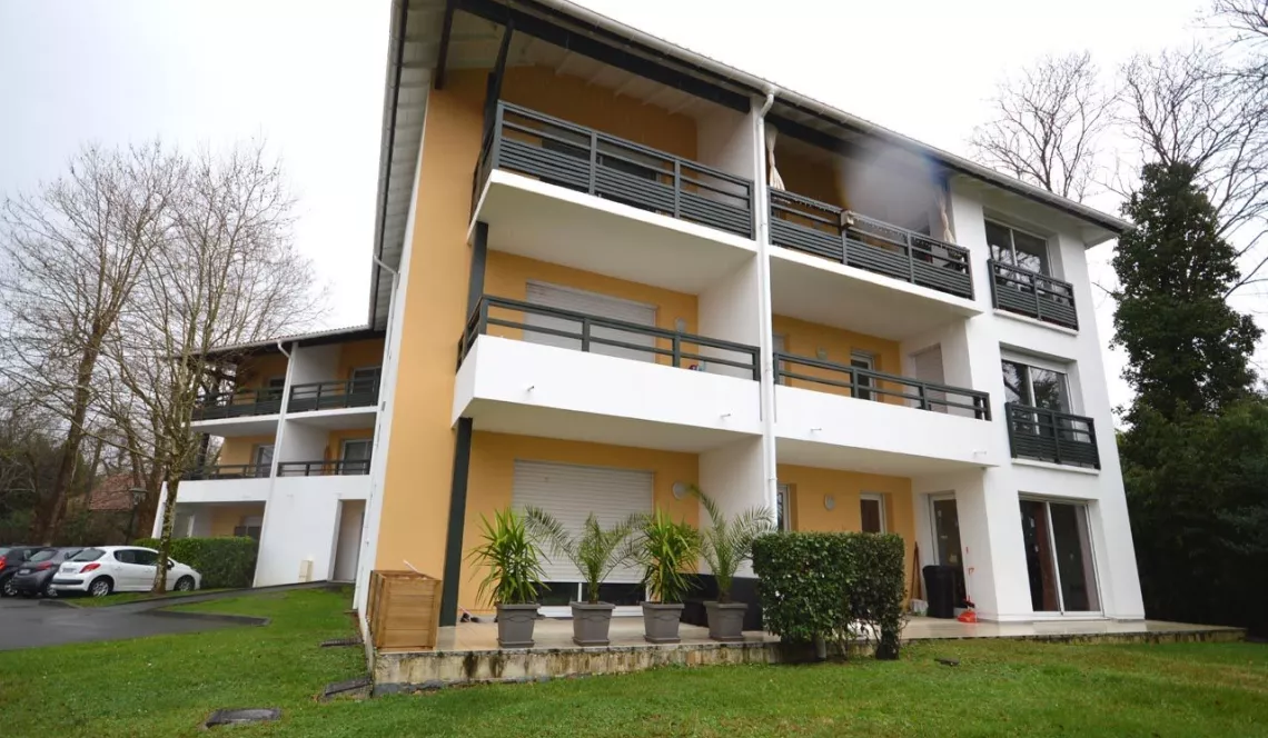 Exclusivité à Anglet Aritxague - Type 3 de 63 m² habitable + terrasse + cave + 2 parkings