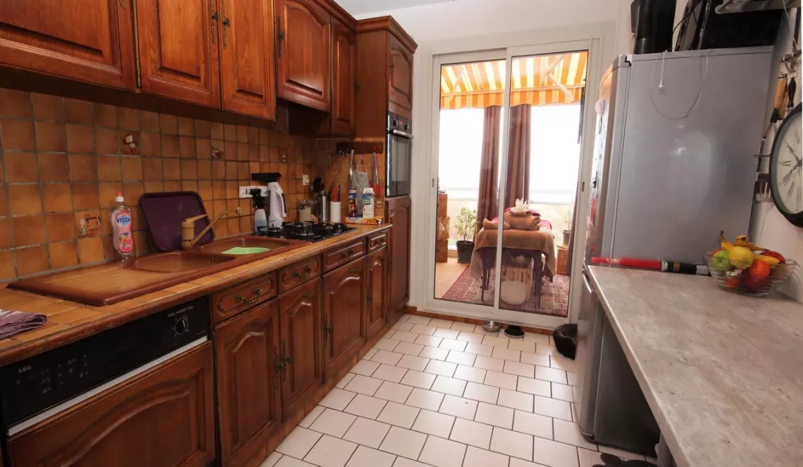 Exclu Anglet BAB² - F4 de 85 m² H au dernier étage avec terrasse, loggia fermée, garage et parking