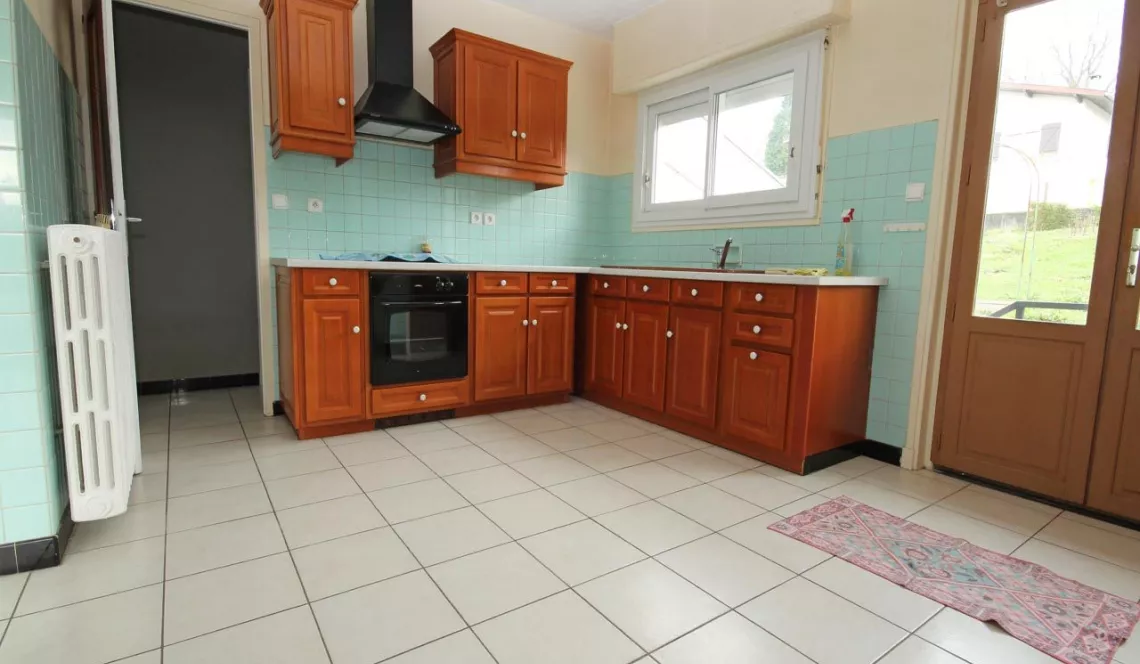Saint Pierre d’Irube - Maison de 150 m² habitable 3 chambres + T2 indépendant + 2 garages