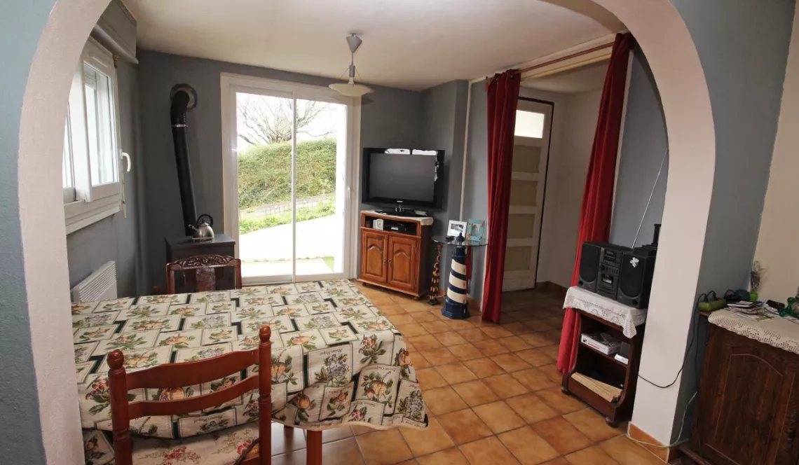 Saint Pierre d’Irube - Maison de 150 m² habitable 3 chambres + T2 indépendant + 2 garages