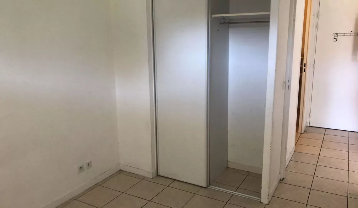 Idéal investisseur à St Pierre d’Irube - Type 2 de 35 m² H avec terrasse plein sud de 11 m² + cave