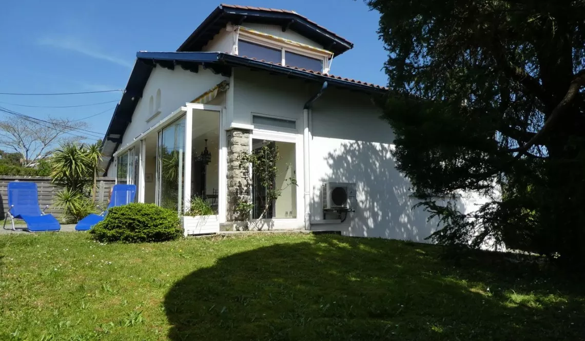 Bidart au calme - Villa de 170 m² habitable des années 70 sur 700 m² de terrain