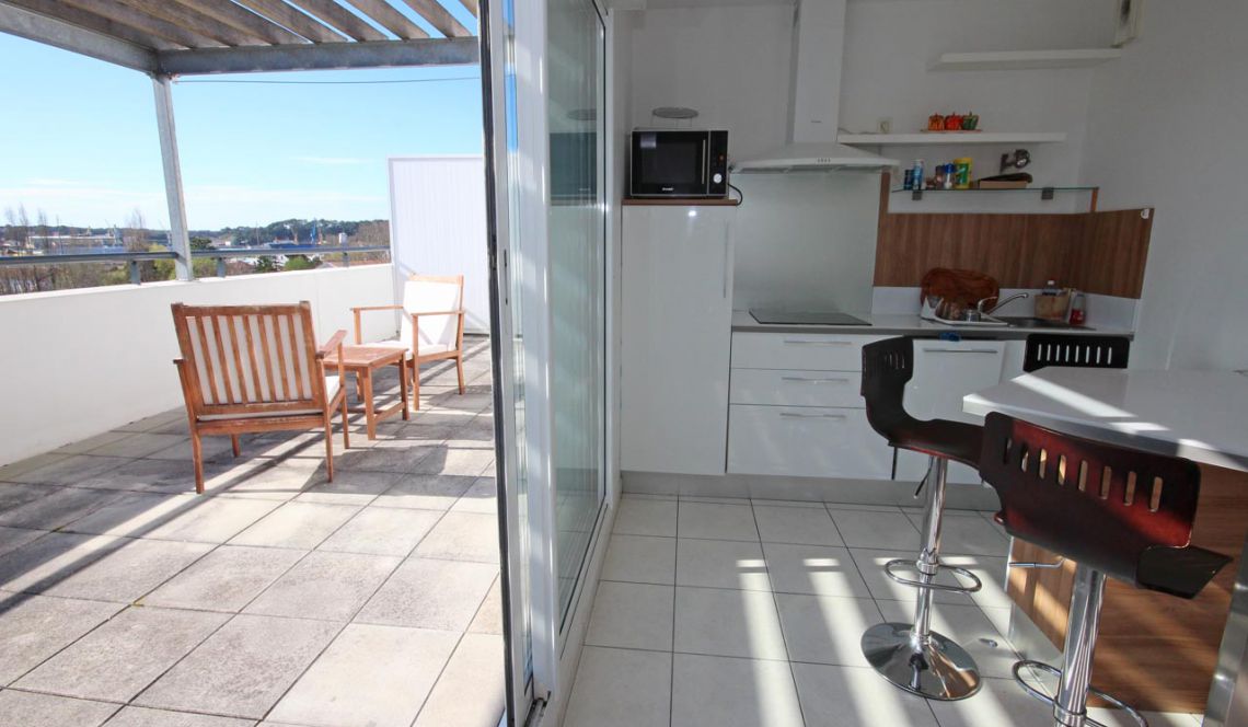 Bayonne - Appartement Type 3 avec terrasse de 75 m² habitable offrant une belle vue dégagée !