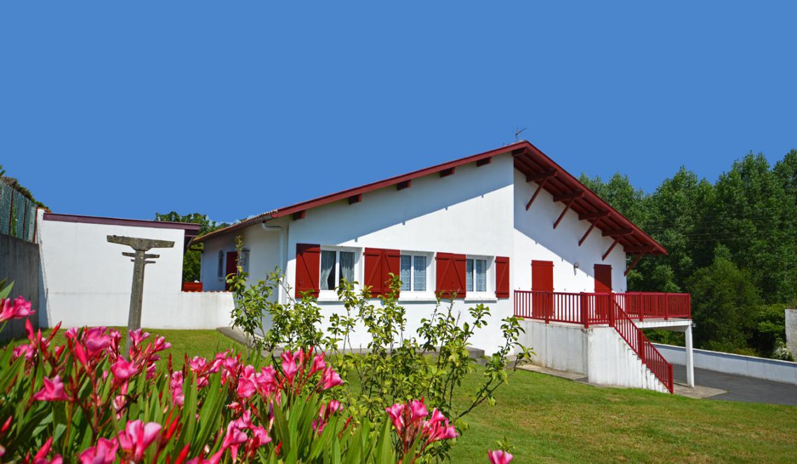 Offre exclusive Donzacq Immo - A briscous villa de 82 m² H + garage + combles sur 700 m² de terrain