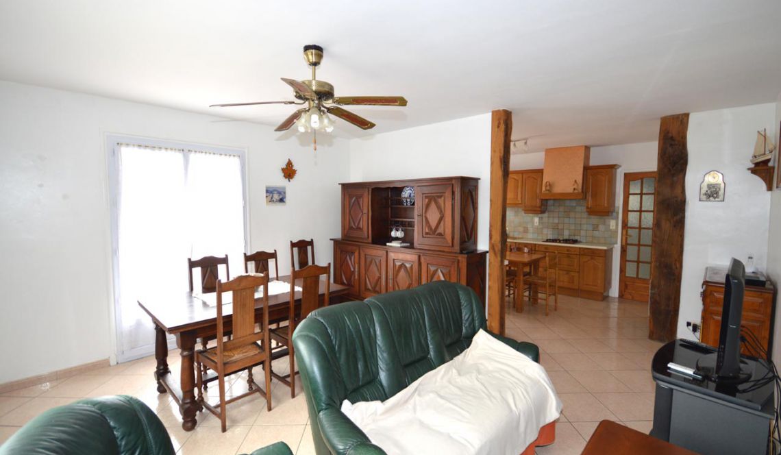 Offre exclusive Donzacq Immo - A briscous villa de 82 m² H + garage + combles sur 700 m² de terrain