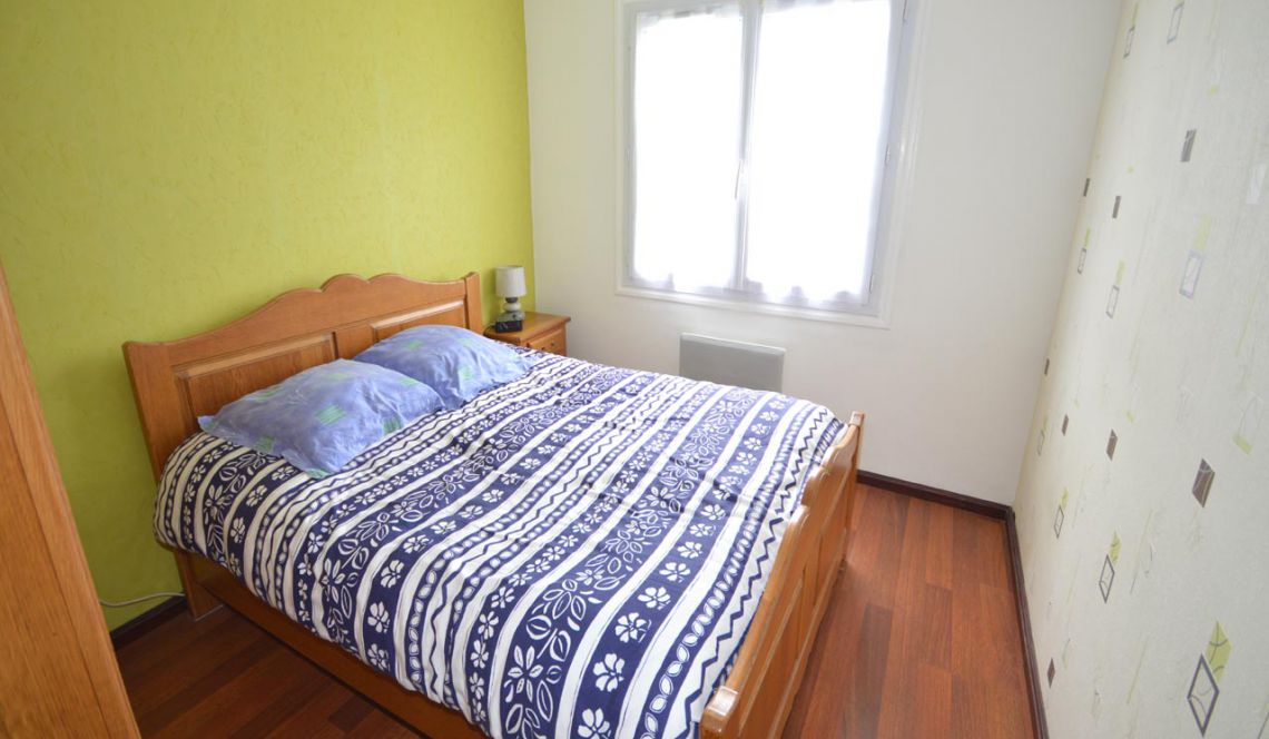 Offre exclusive Donzacq Immo - A briscous villa de 82 m² H + garage + combles sur 700 m² de terrain