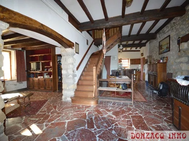 Urt - Superbe propriété du XVIII (ancien relais postal) de 212 m² habitable sur 1933 m² de terrain