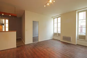 Bayonne quartier St Esprit - T3 de 56 m² habitable dans bel immeuble entretenu